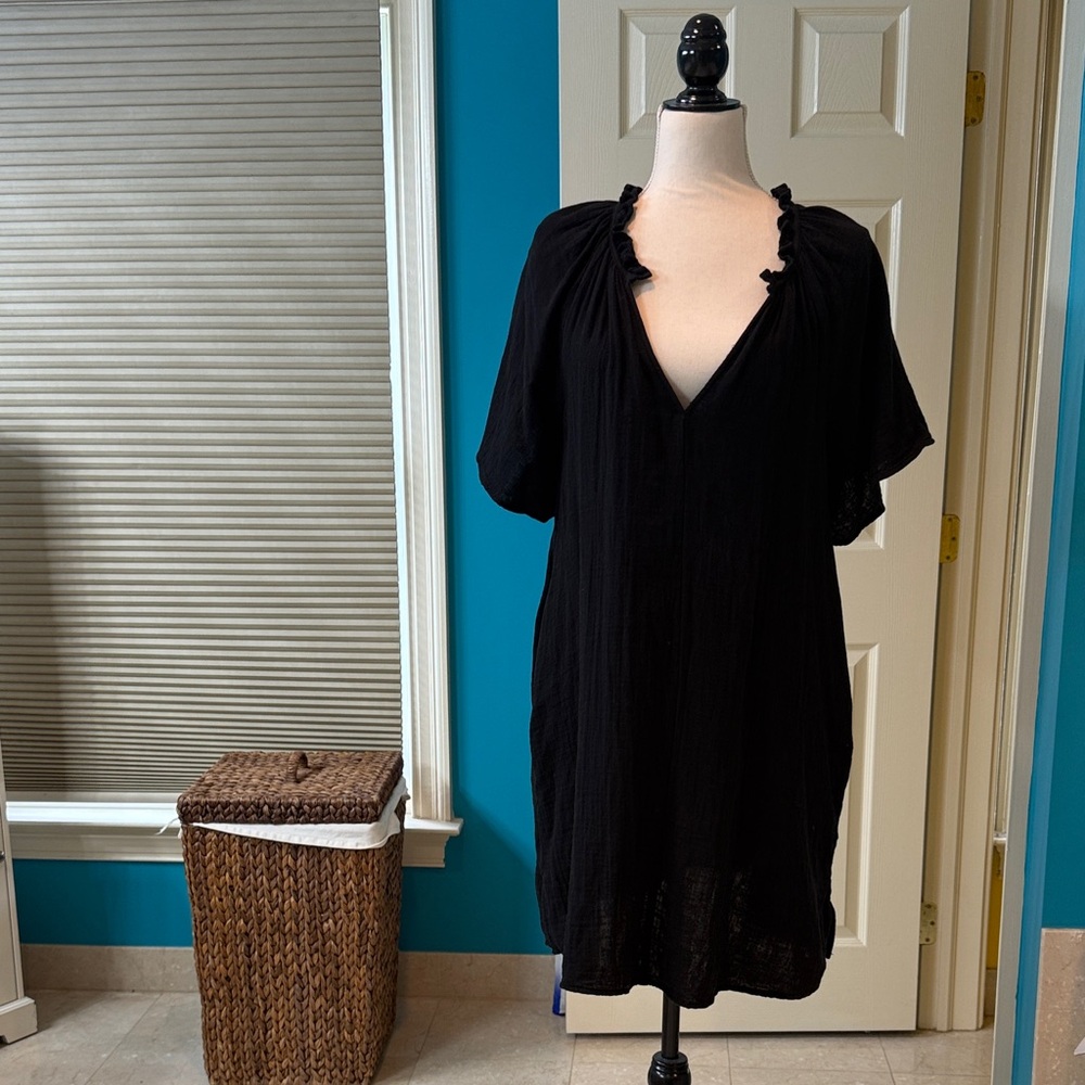 SALE🍁Old Navy Black V-Neck Dress